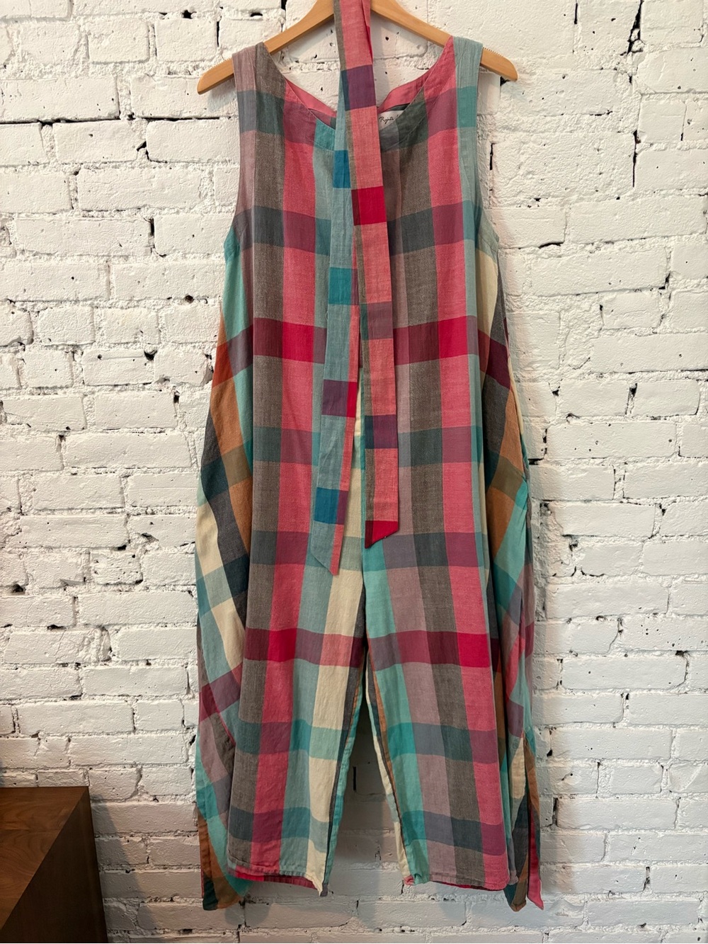 Sleeveless Multicolor Plaid Wide-Leg Jumpsuit - Picture 5 of 13